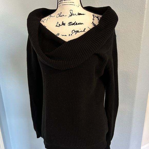 Lovers + Friends Pull-Over Sweater is 100% Cotton. - Picture 1 of 6